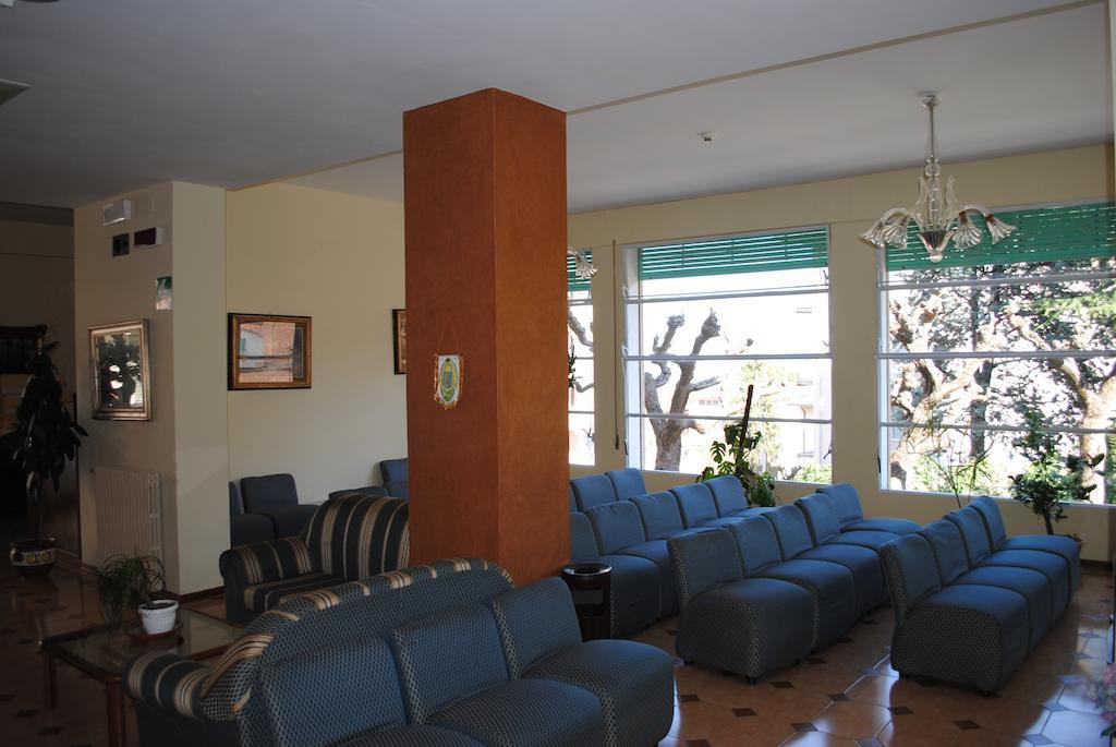 Hotel Villa Edelweiss Chianciano Terme Exterior photo
